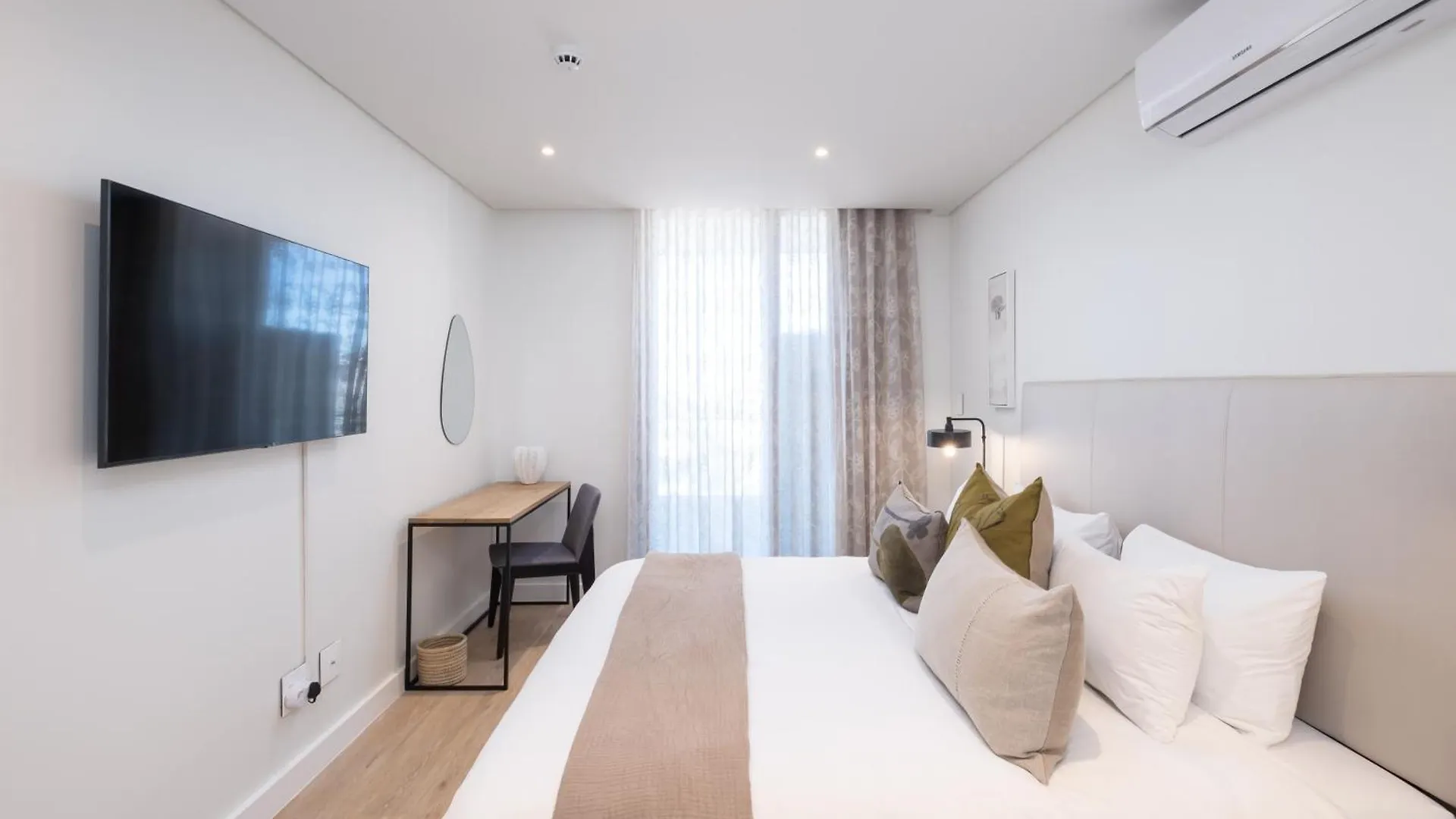 Newlands Peak Luxury Suite Cape Town