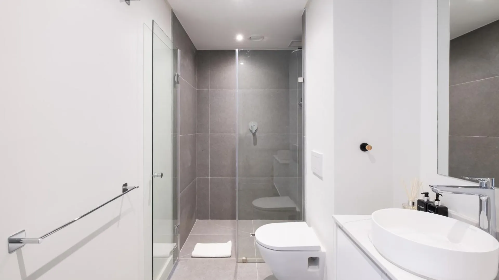 Newlands Peak Luxury Suite Cape Town Apartment